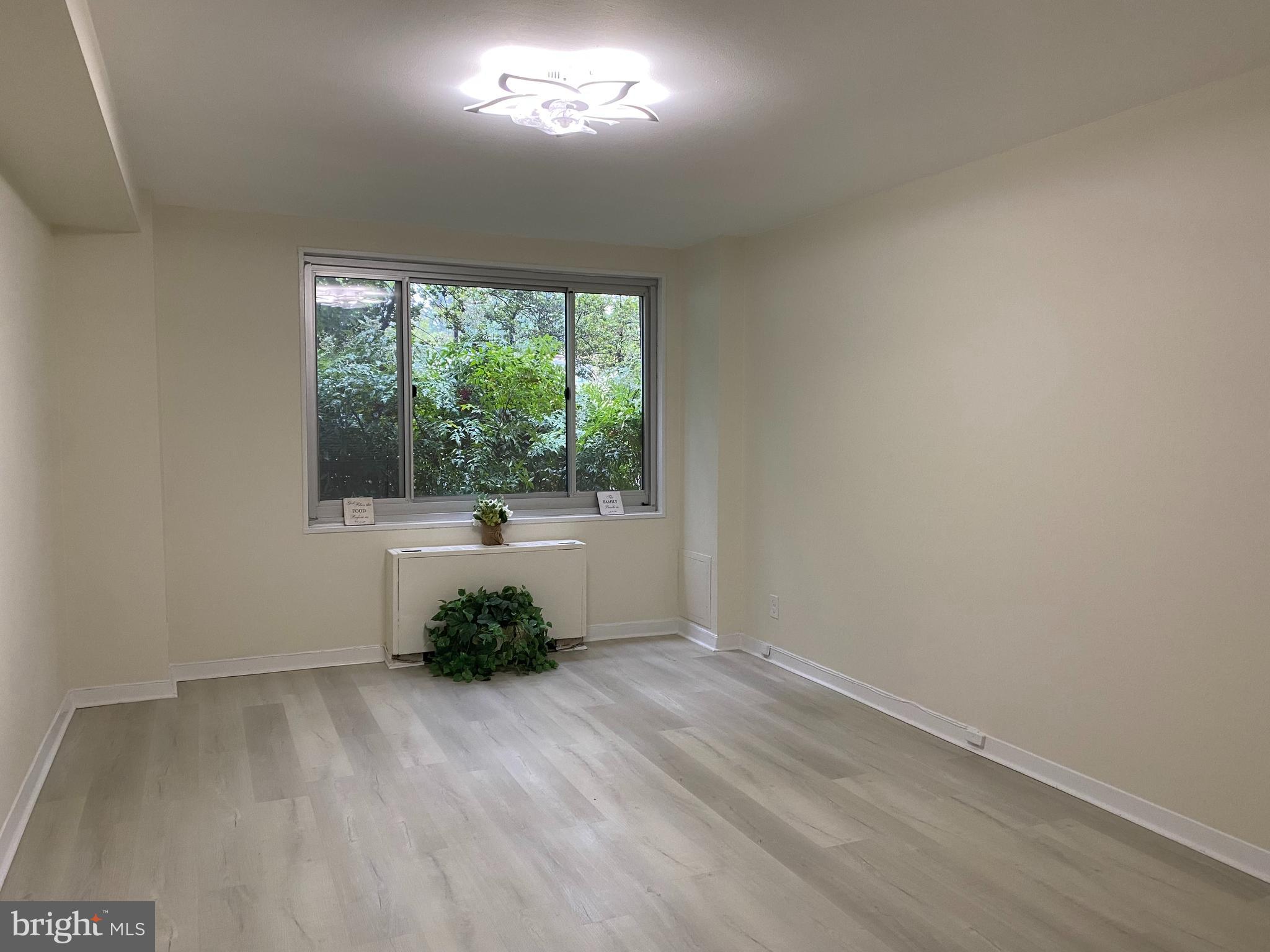 1900 Lyttonsville Road, Unit 114 Silver Spring, MD 20910 - Photo 20 of 34