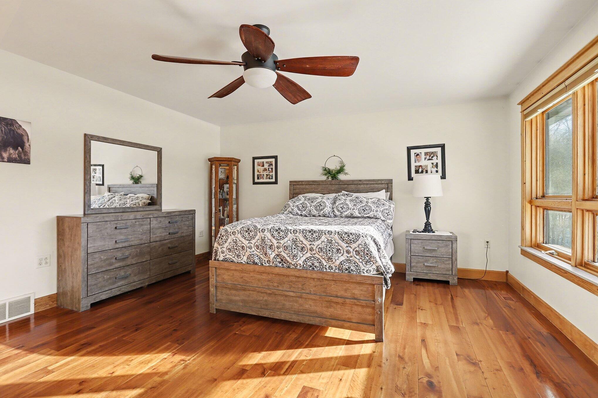 6130 Greggs Crossing Road Nashville, MI 49073 - Photo 16 of 49 Primary Bedroom