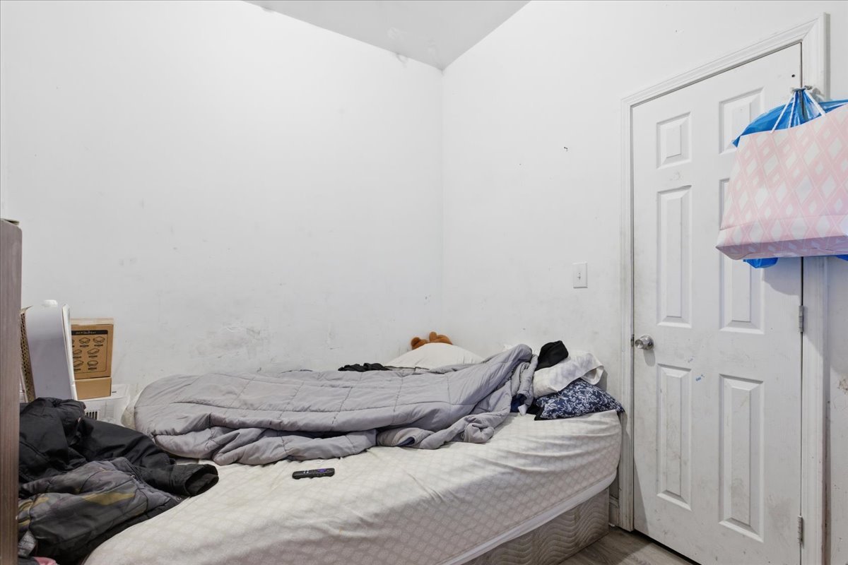 5624 South Lowe Avenue Chicago, IL 60621 - Photo 11 of 17