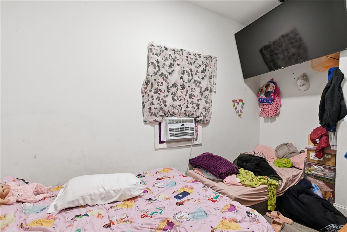 5624 South Lowe Avenue Chicago, IL 60621 - Photo 12 of 17