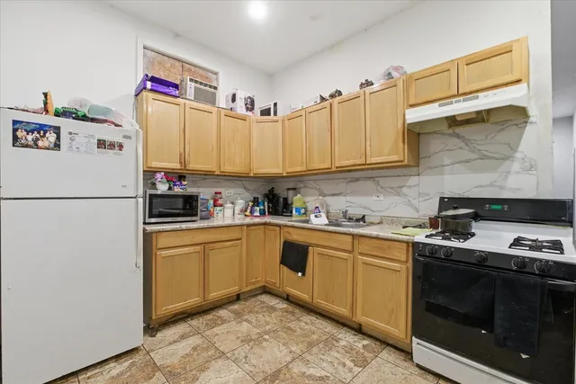 $249,999 | 5624 South Lowe Avenue, Chicago, IL 60621