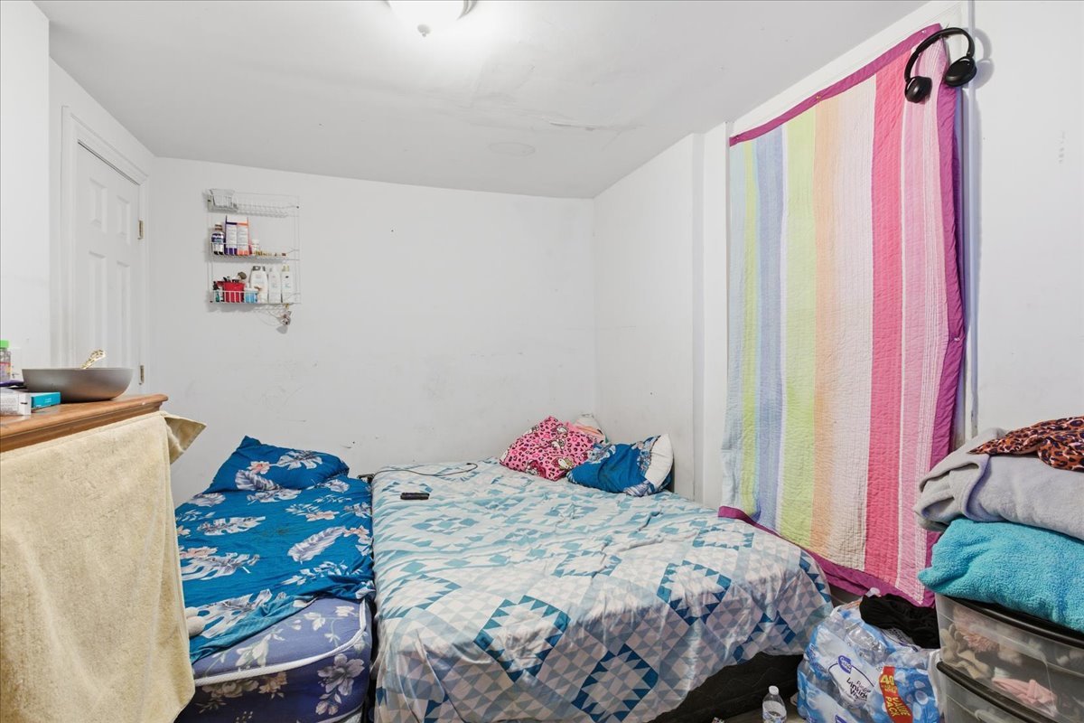 5624 South Lowe Avenue Chicago, IL 60621 - Photo 5 of 17