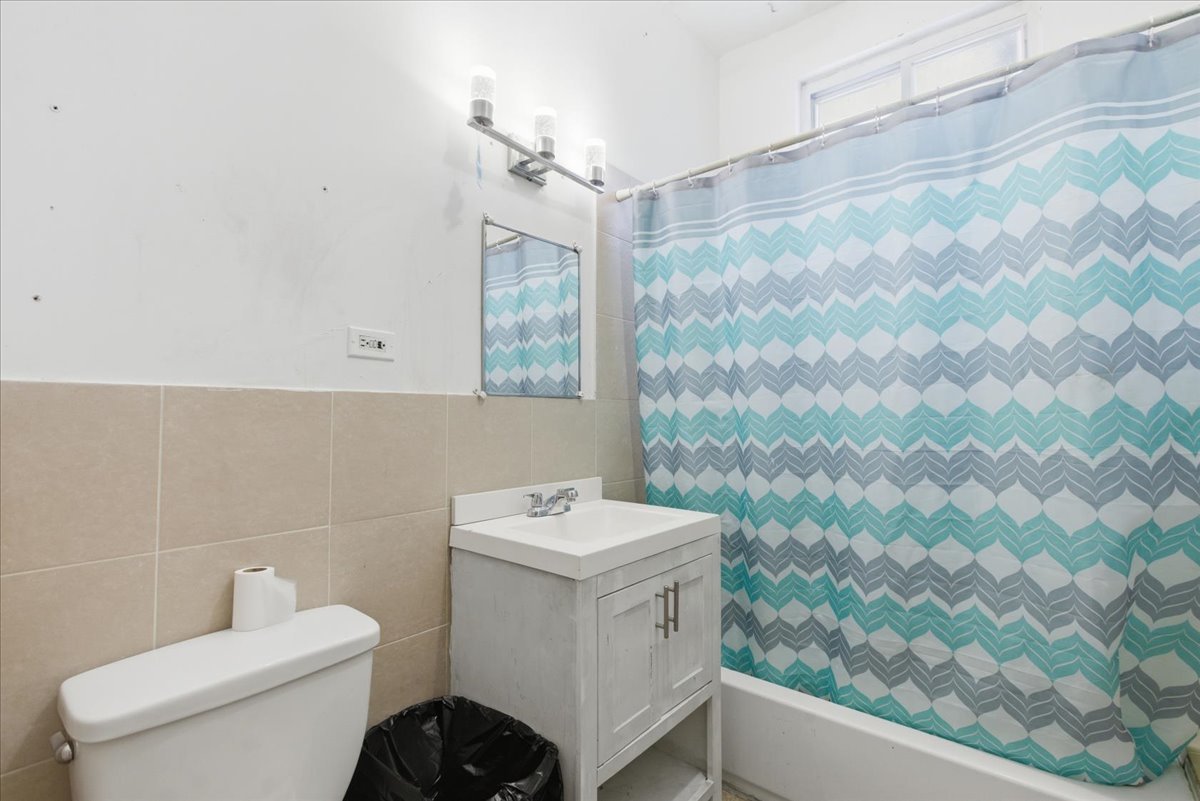 5624 South Lowe Avenue Chicago, IL 60621 - Photo 10 of 17