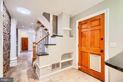 $399,900 | 736 Light Street, Baltimore, MD 21230