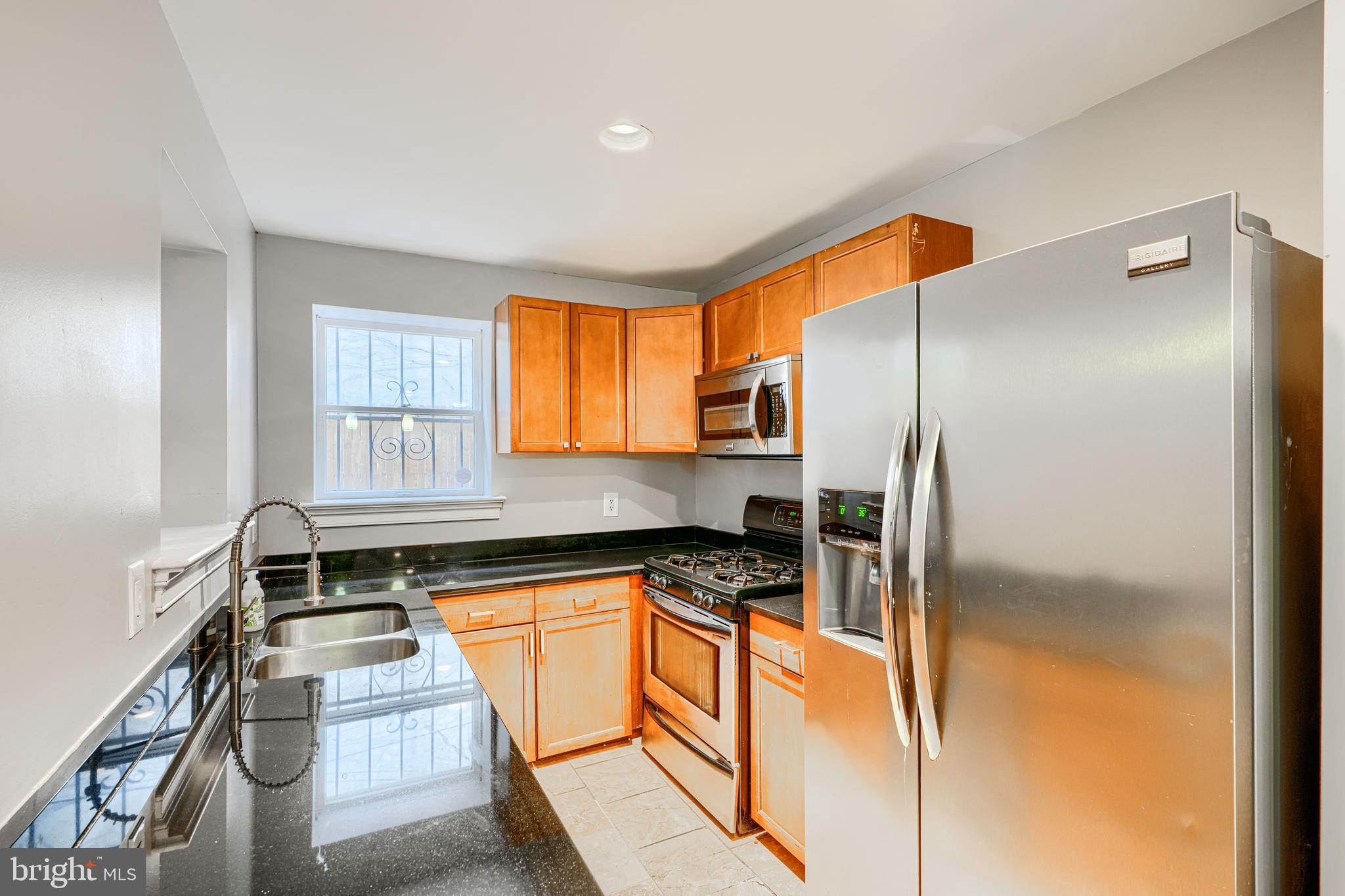 736 Light Street Baltimore, MD 21230 - Photo 14 of 43