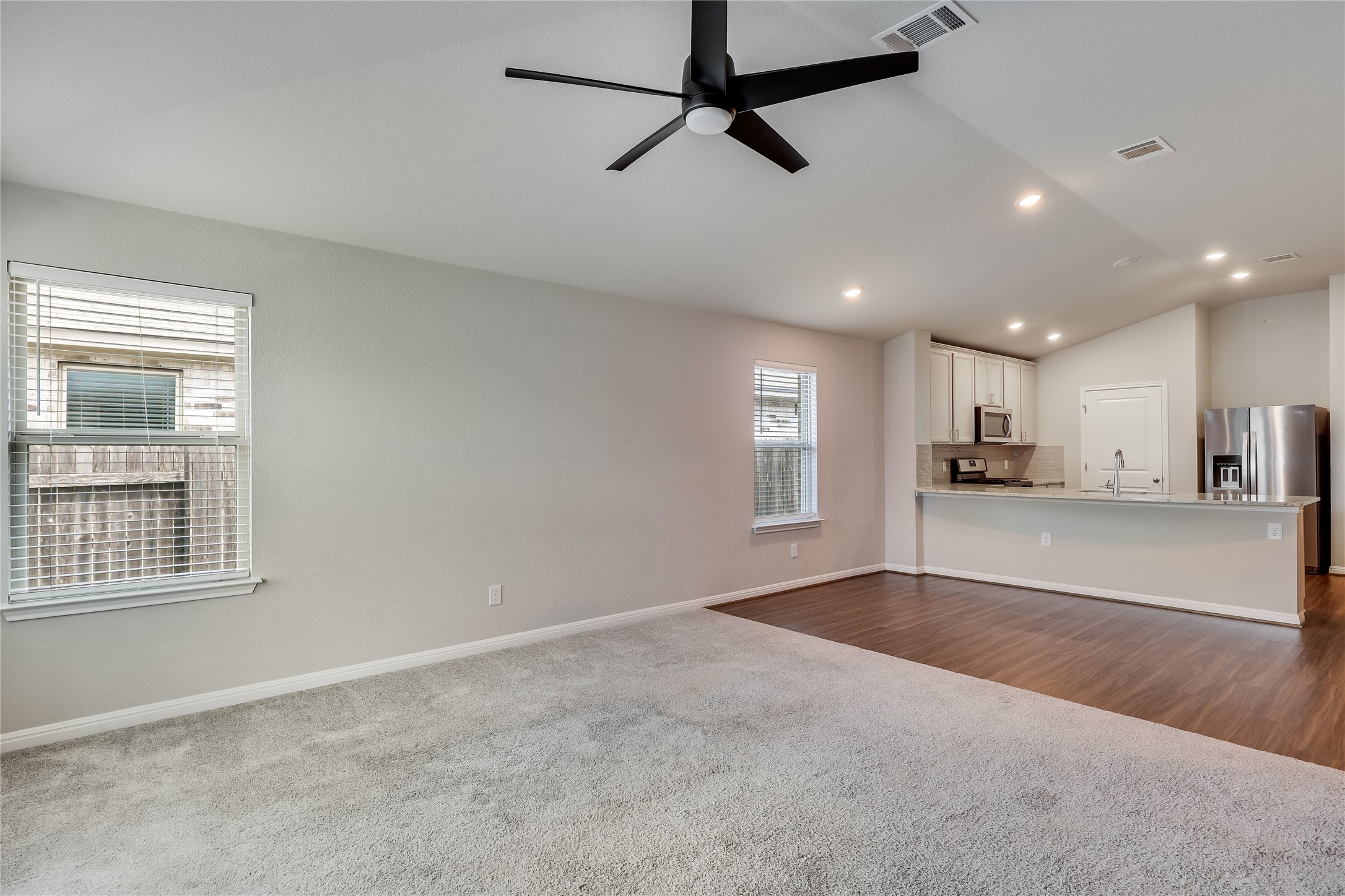 12405 Amber Lynn Path Manor, TX 78653 - Photo 5 of 22