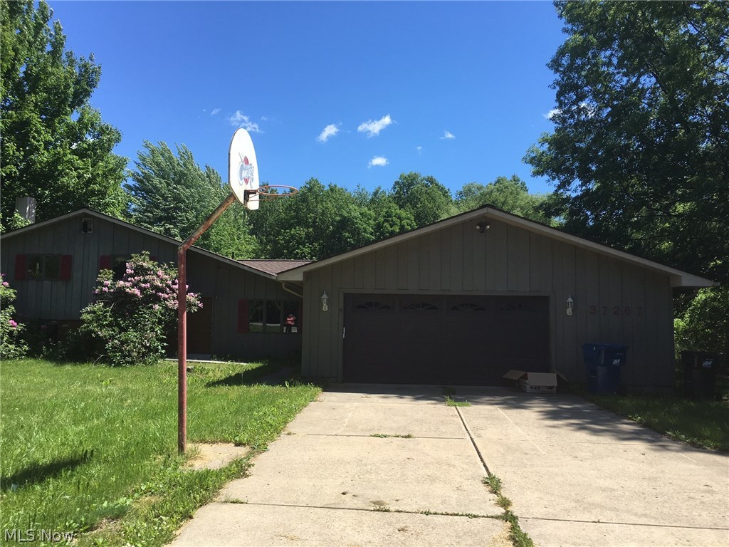 37267 Chester Road Avon, OH 44011 - Photo 2 of 2 Gallery Image 2