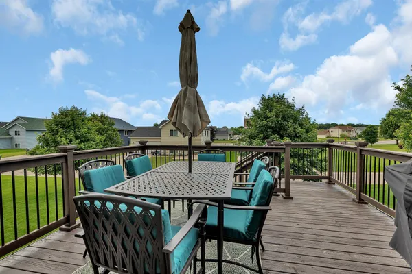$390,000 | 1312 Mockingbird Loop, Sartell, MN 56377