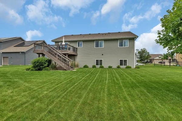 $390,000 | 1312 Mockingbird Loop, Sartell, MN 56377