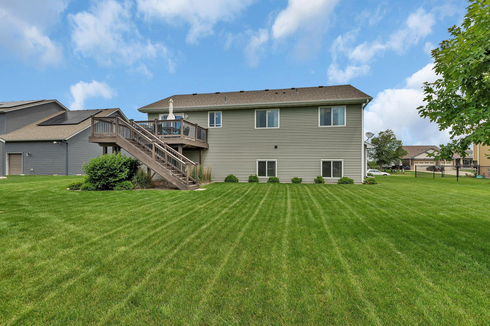 1312 Mockingbird Loop Sartell, MN 56377 - Photo 36 of 39