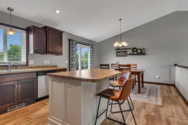 $390,000 | 1312 Mockingbird Loop, Sartell, MN 56377