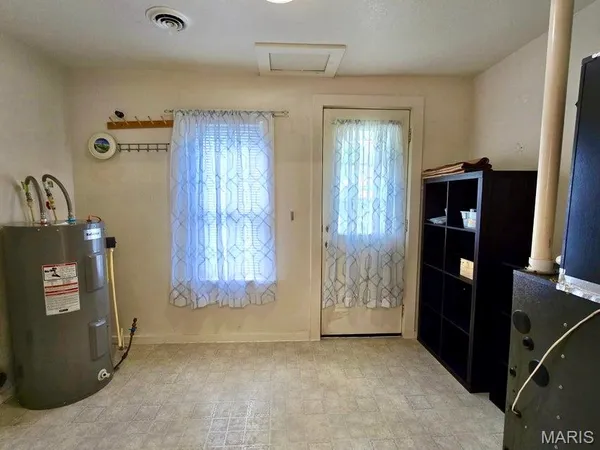 $92,500 | 609 South 1st Street, Houston, MO 65483