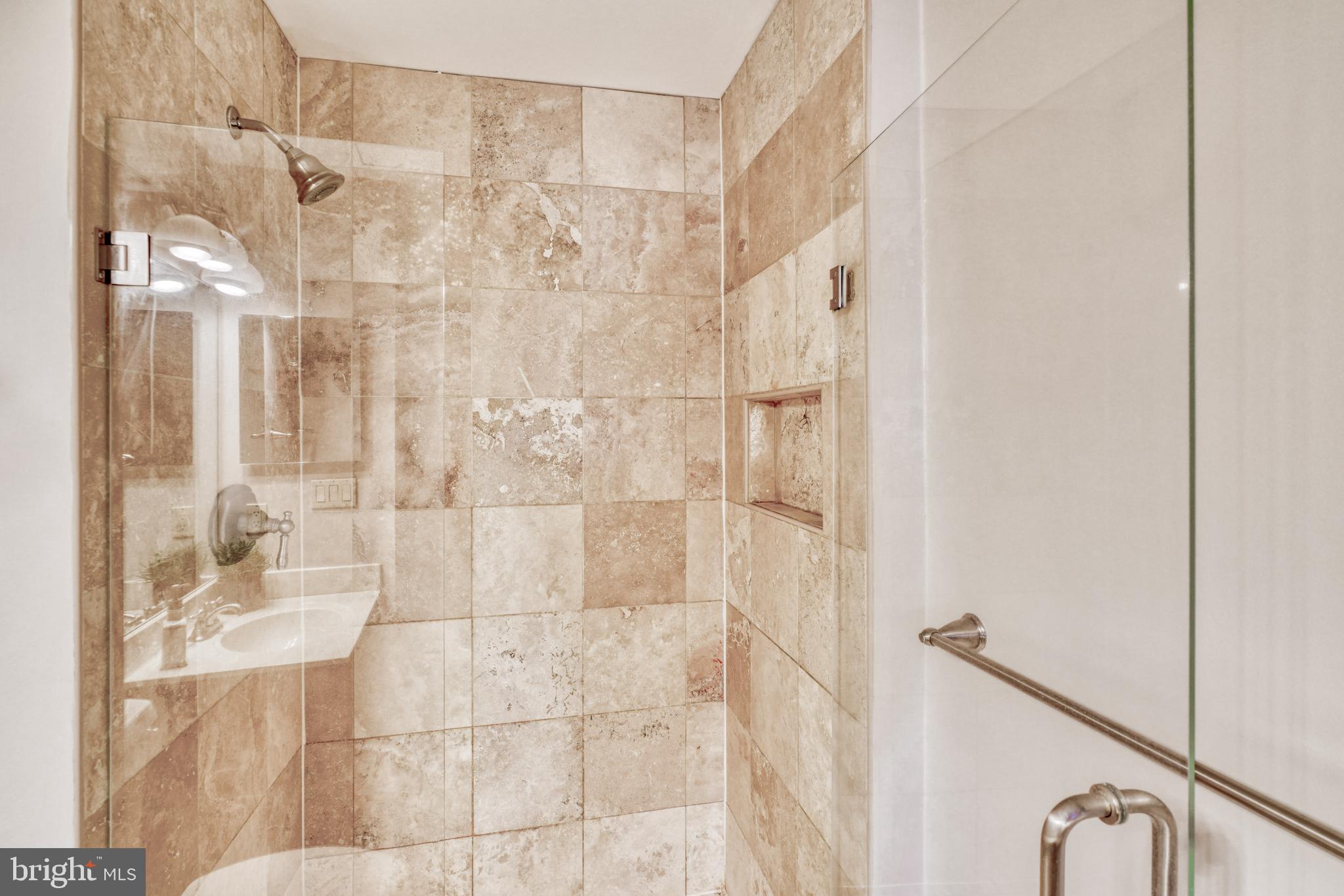 817 South Hanover Street Baltimore, MD 21230 - Photo 47 of 53