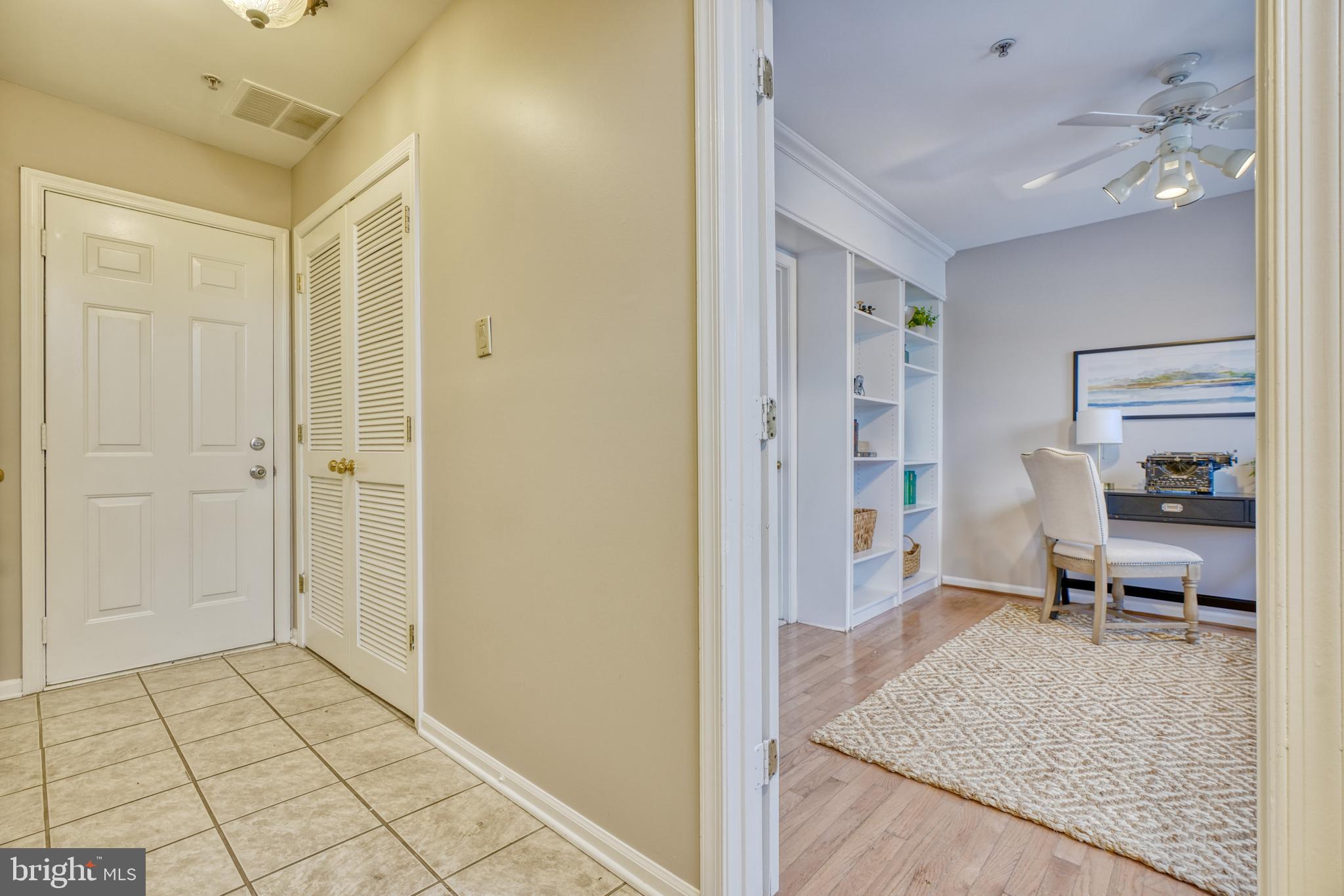 817 South Hanover Street Baltimore, MD 21230 - Photo 6 of 53