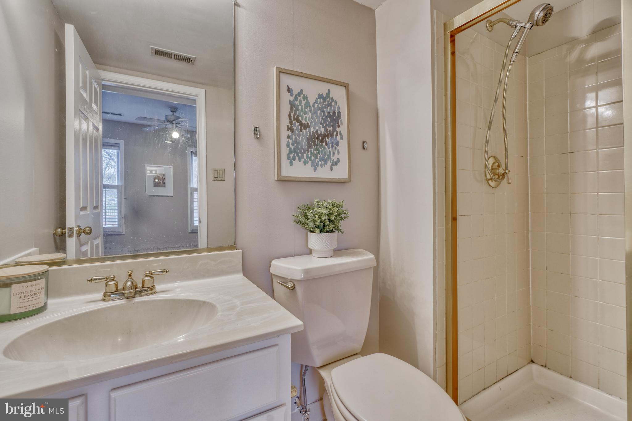 817 South Hanover Street Baltimore, MD 21230 - Photo 8 of 53