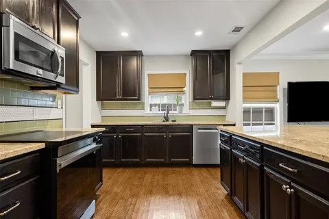 $979,000 | 5947 Mercedes Avenue, Dallas, TX 75206