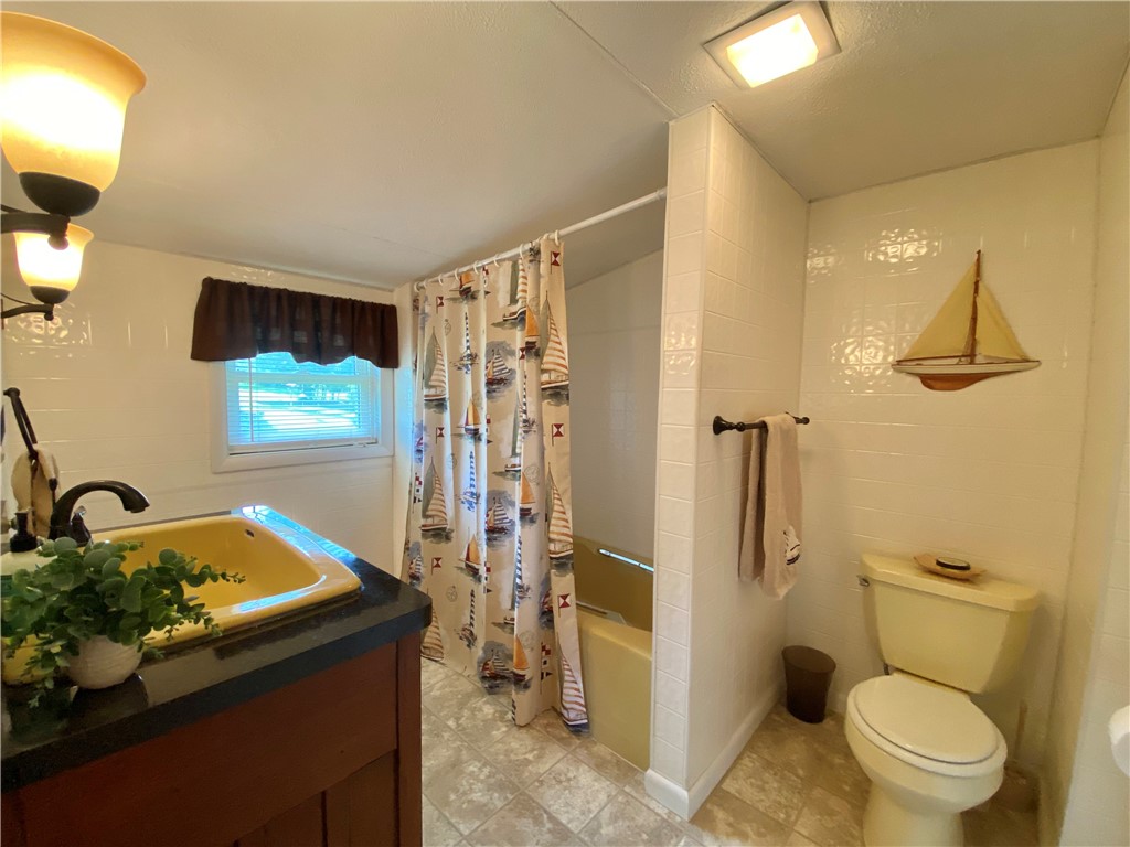 246 Lee Road Reading, NY 14891 - Photo 28 of 41 2nd level Full Bath