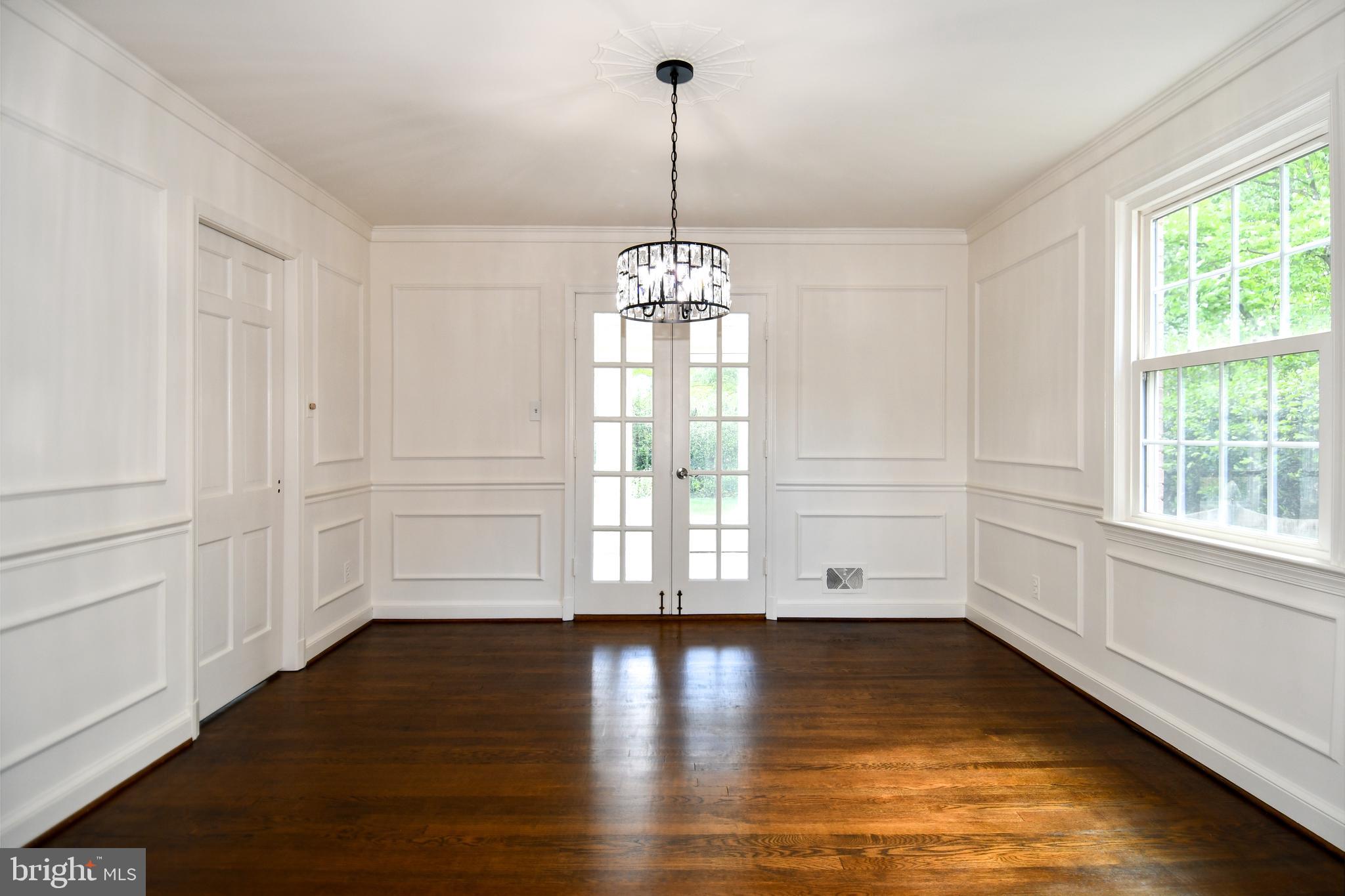 7109 Radnor Road Bethesda, MD 20817 - Photo 12 of 82 DINING ROOM HAS REFINISHED GLEAMING HARDWOOD FLOOR