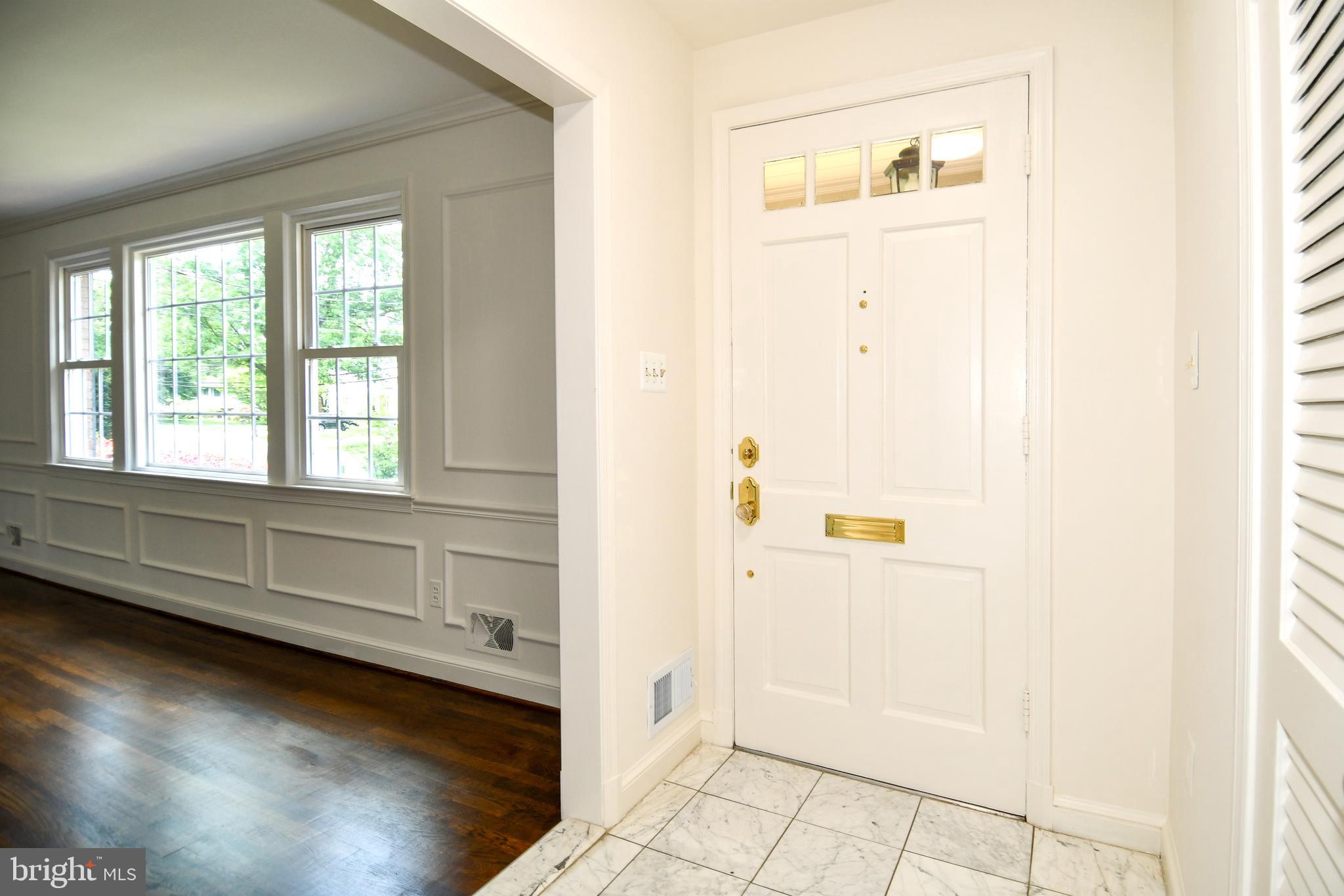 7109 Radnor Road Bethesda, MD 20817 - Photo 5 of 82 MAIN LEVEL LIVING ROOM OFF FRONT DOOR