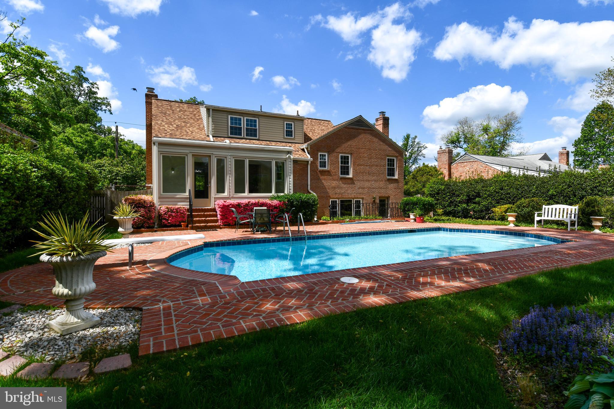 7109 Radnor Road Bethesda, MD 20817 - Photo 72 of 82 EXTERIOR REAR VIEW