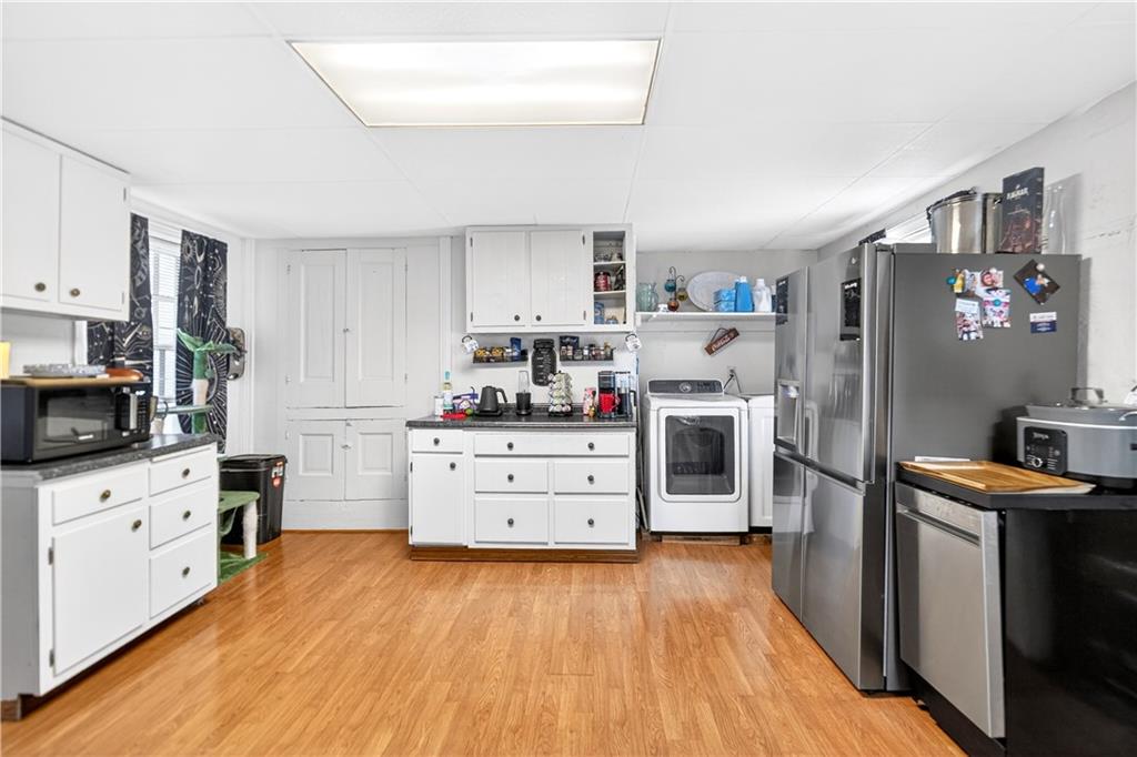 129 5th Street California, PA 15419 - Photo 9 of 38