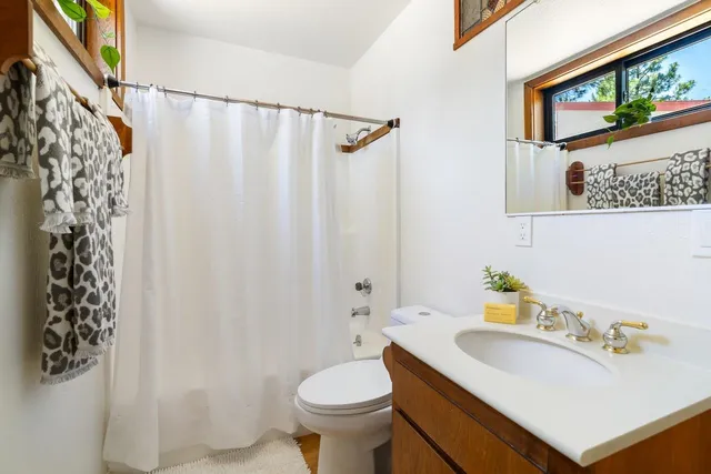 $1,150,000 | 10390 Manchester Drive, Truckee, CA 96161