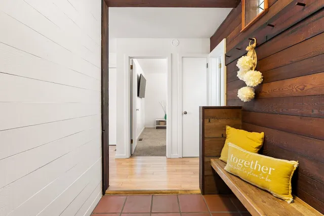 $1,150,000 | 10390 Manchester Drive, Truckee, CA 96161