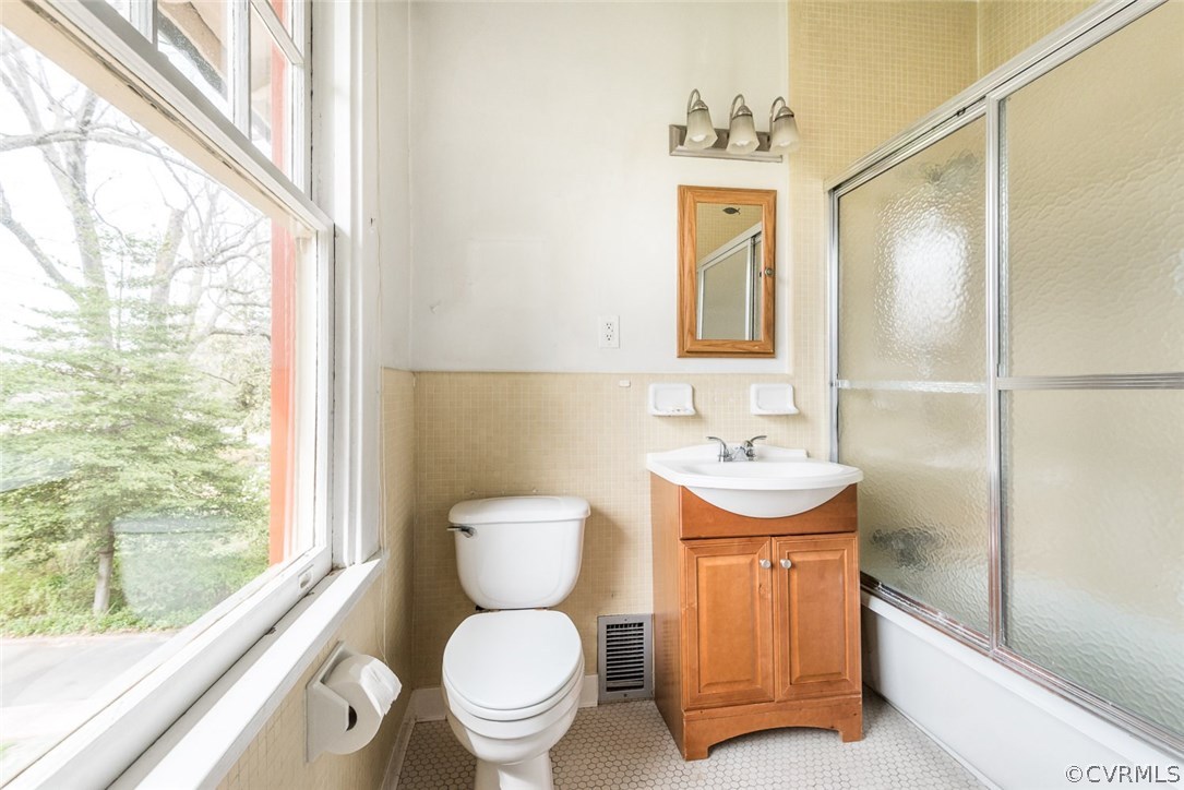 3209 Brook Road Richmond, VA 23227 - Photo 21 of 30 Gallery Image 21
