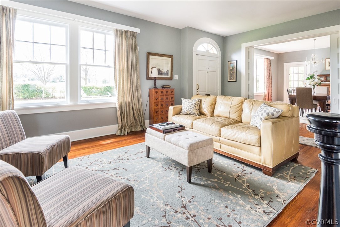3209 Brook Road Richmond, VA 23227 - Photo 3 of 30 Gallery Image 3