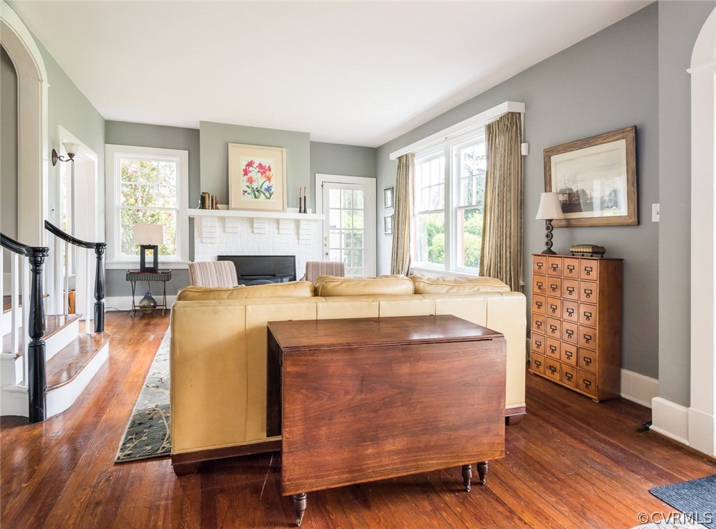 3209 Brook Road Richmond, VA 23227 - Photo 6 of 30 Gallery Image 6