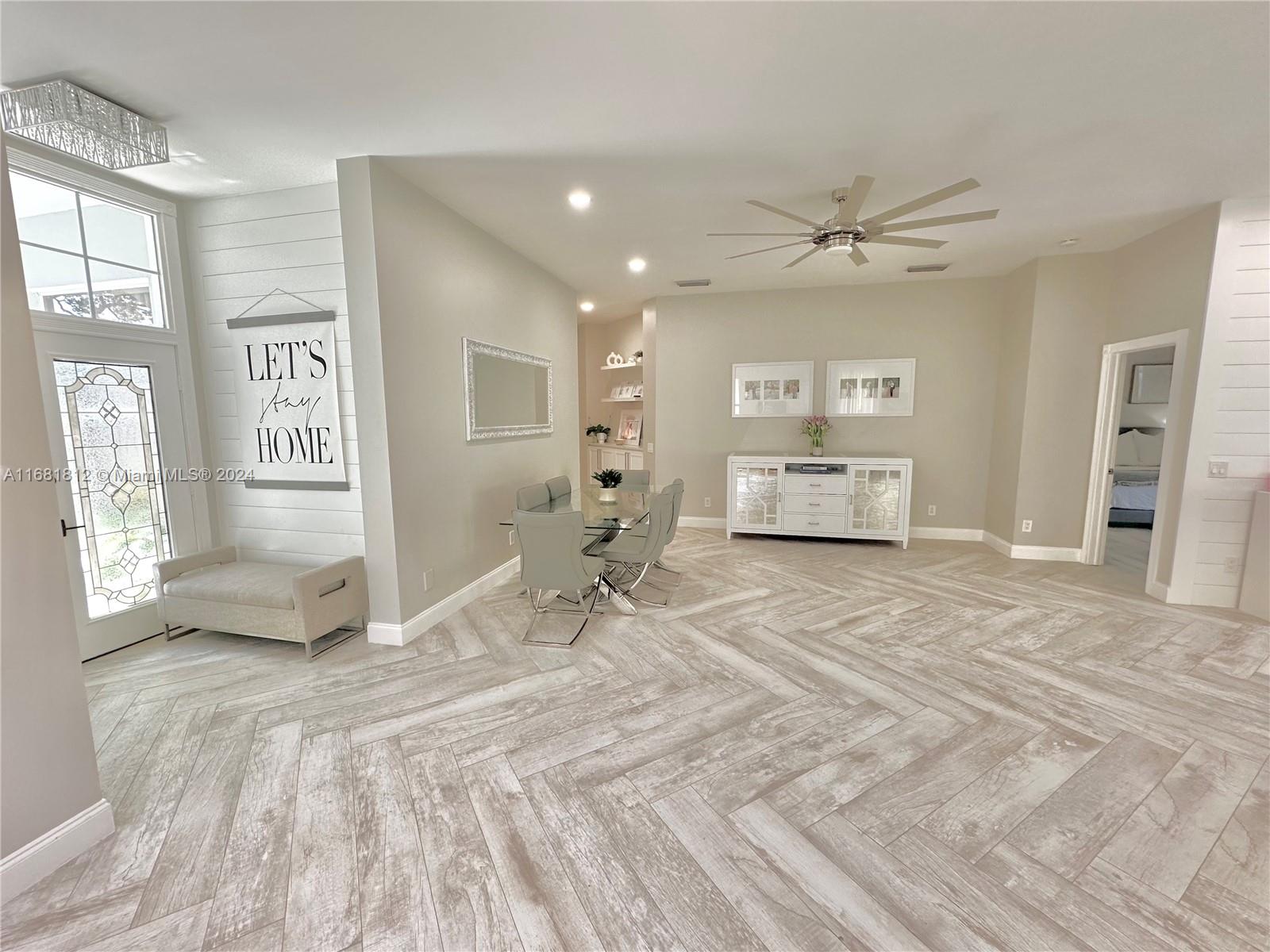 135 Hampton Circle Jupiter, FL 33458 - Photo 11 of 39