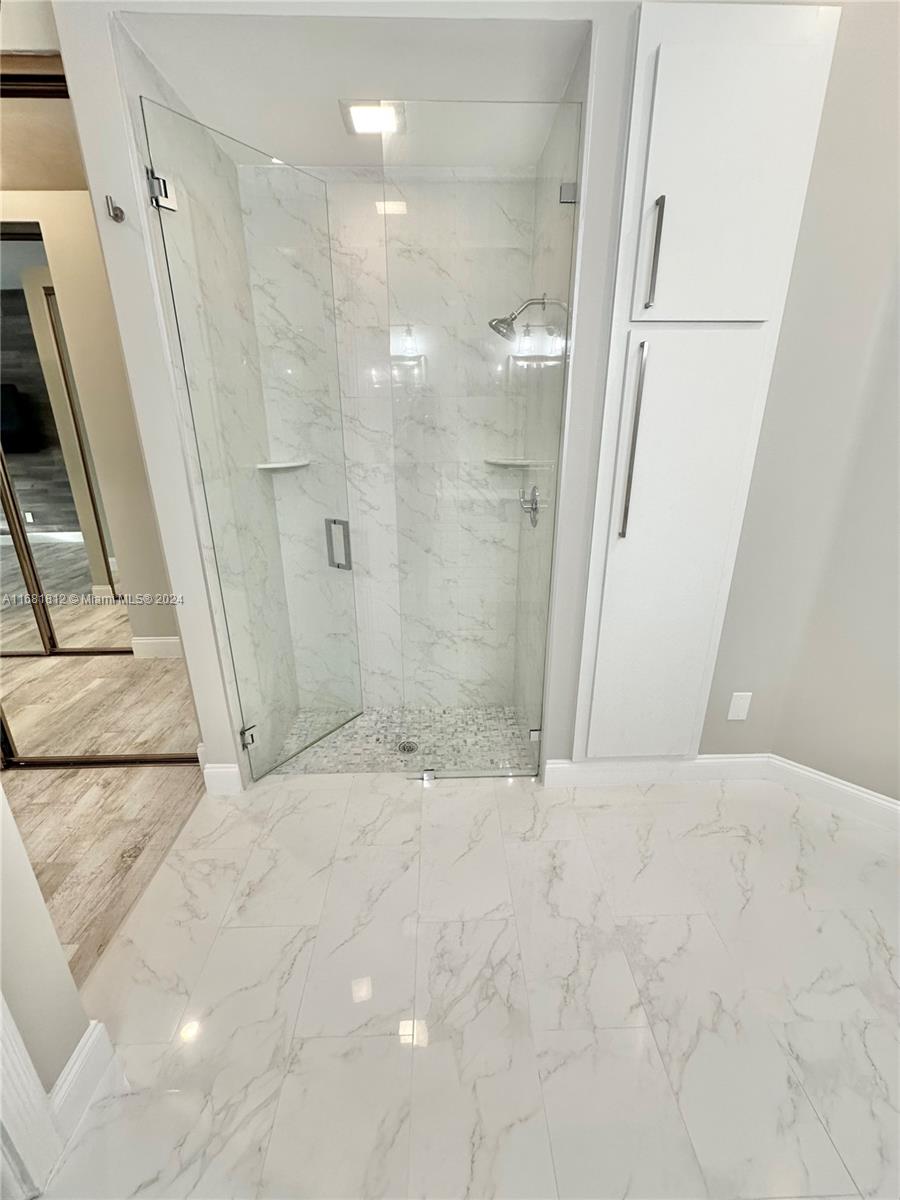 135 Hampton Circle Jupiter, FL 33458 - Photo 22 of 39