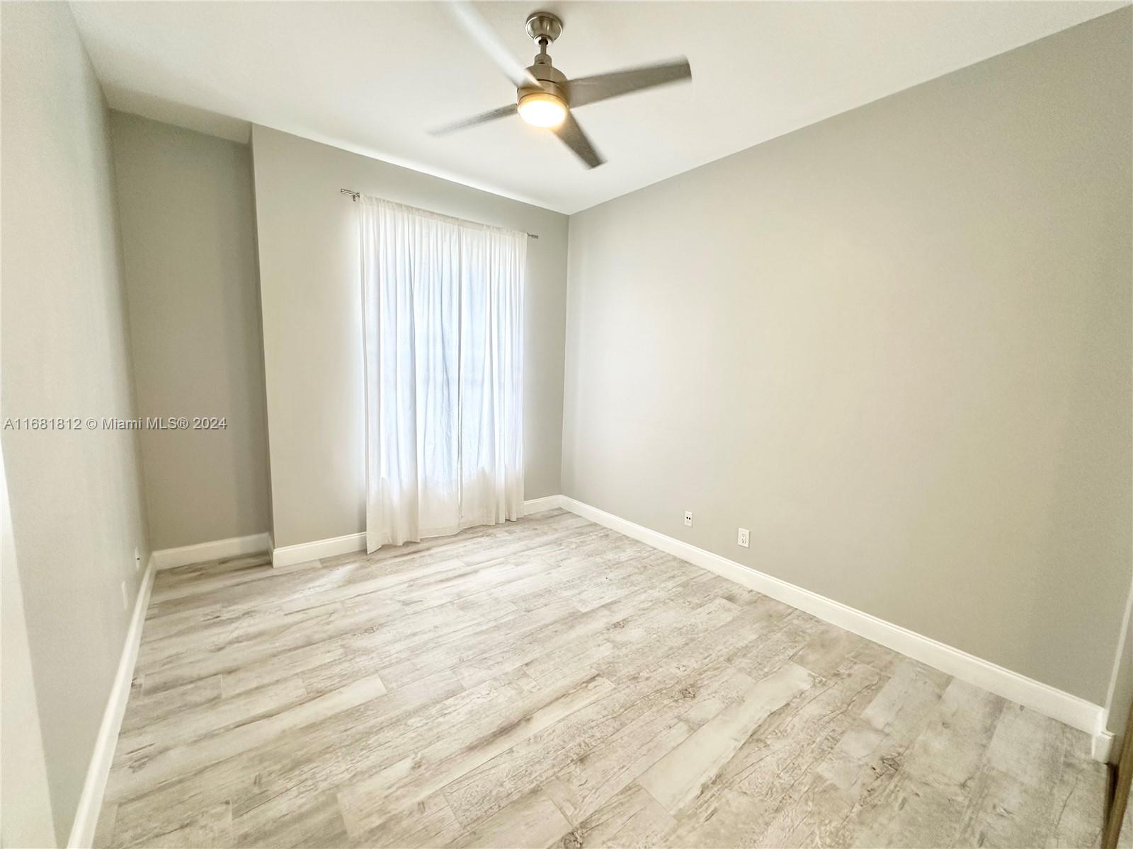 135 Hampton Circle Jupiter, FL 33458 - Photo 29 of 39 Bedroom 2 Vacant