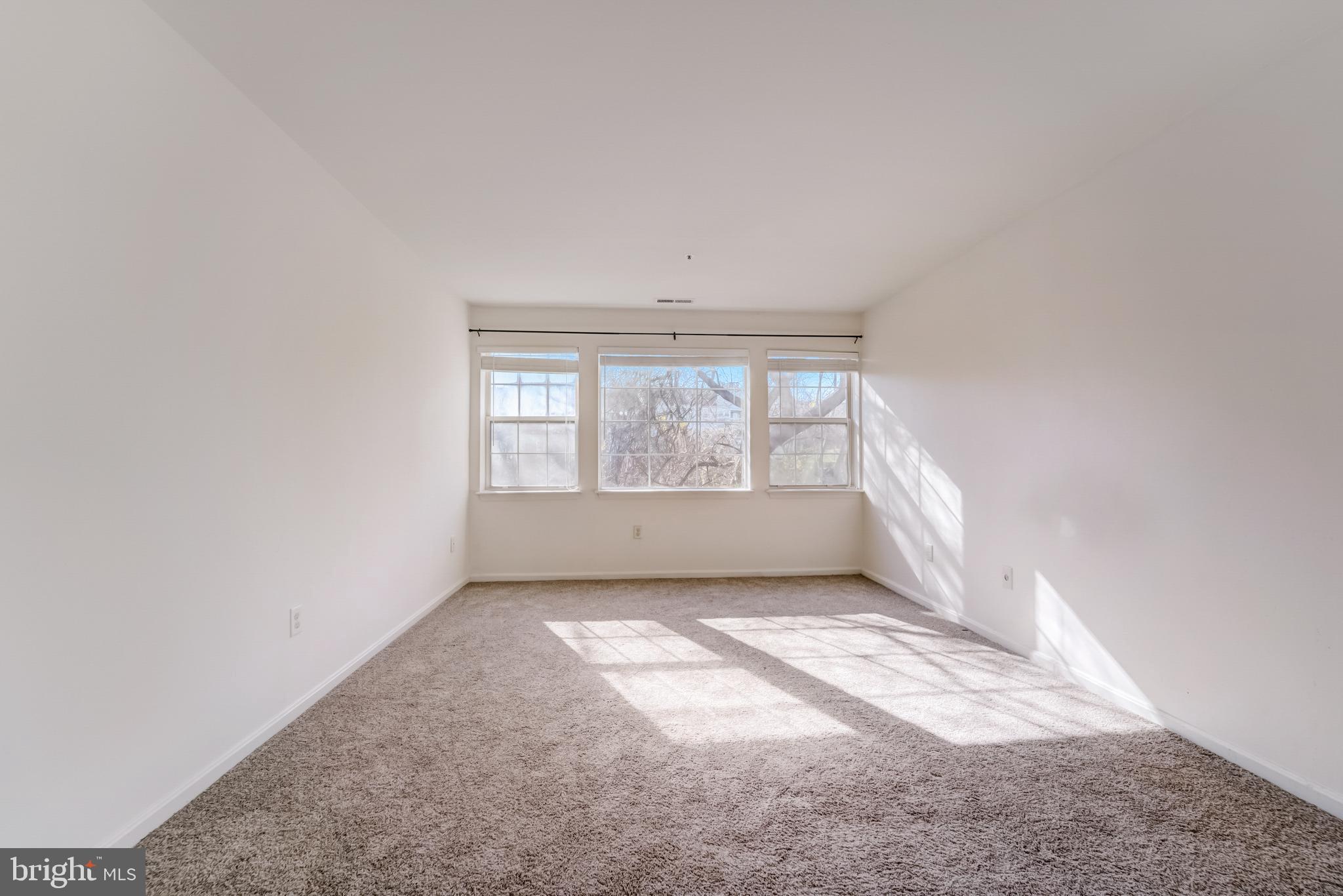 8585 Falls Run Road, Unit C Ellicott City, MD 21043 - Photo 14 of 26 Primary Bedroom