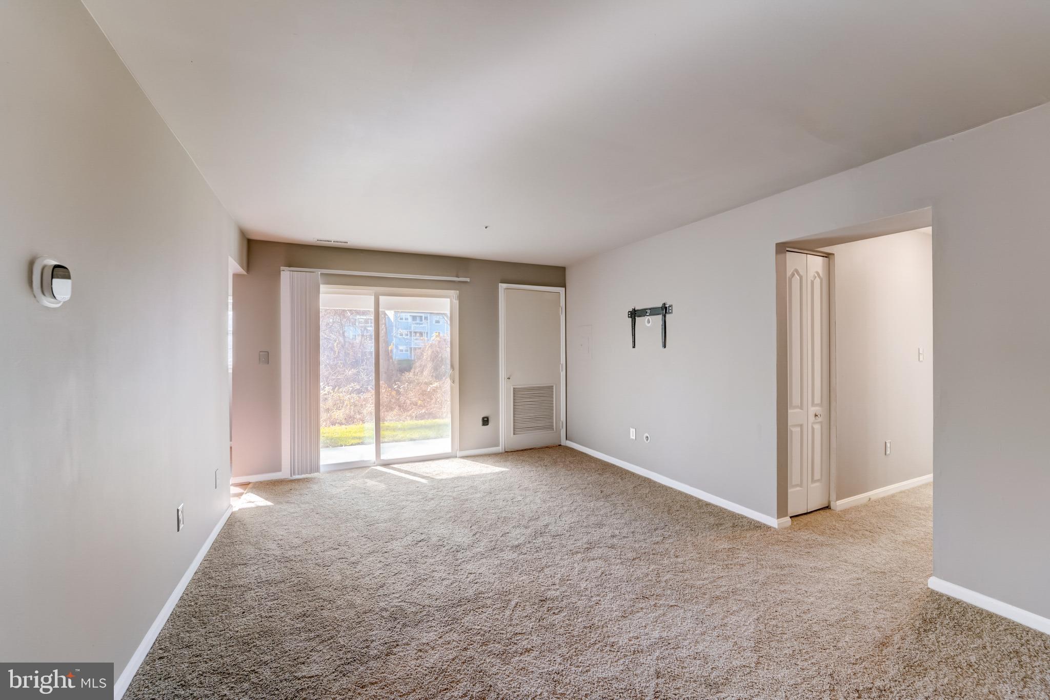 8585 Falls Run Road, Unit C Ellicott City, MD 21043 - Photo 5 of 26 Living Room