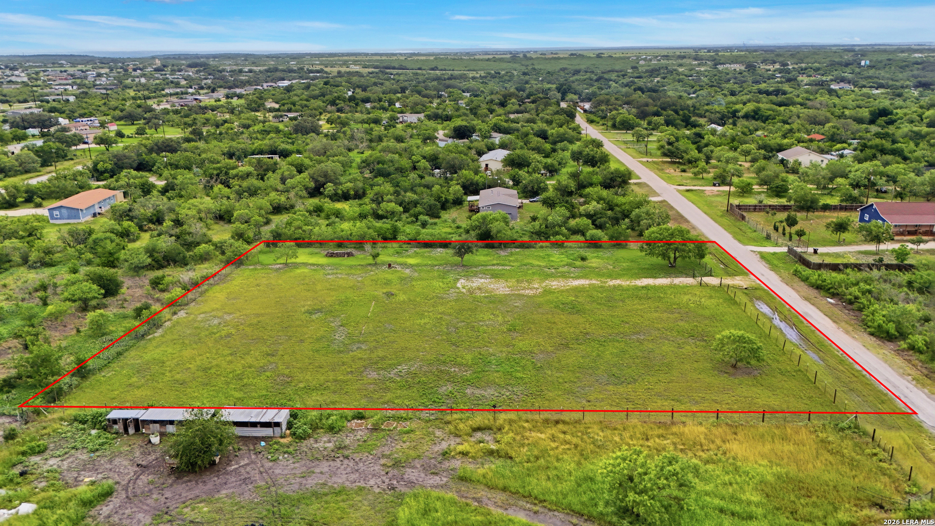 4647 County Road Hondo, TX 78861 - Photo 3 of 18