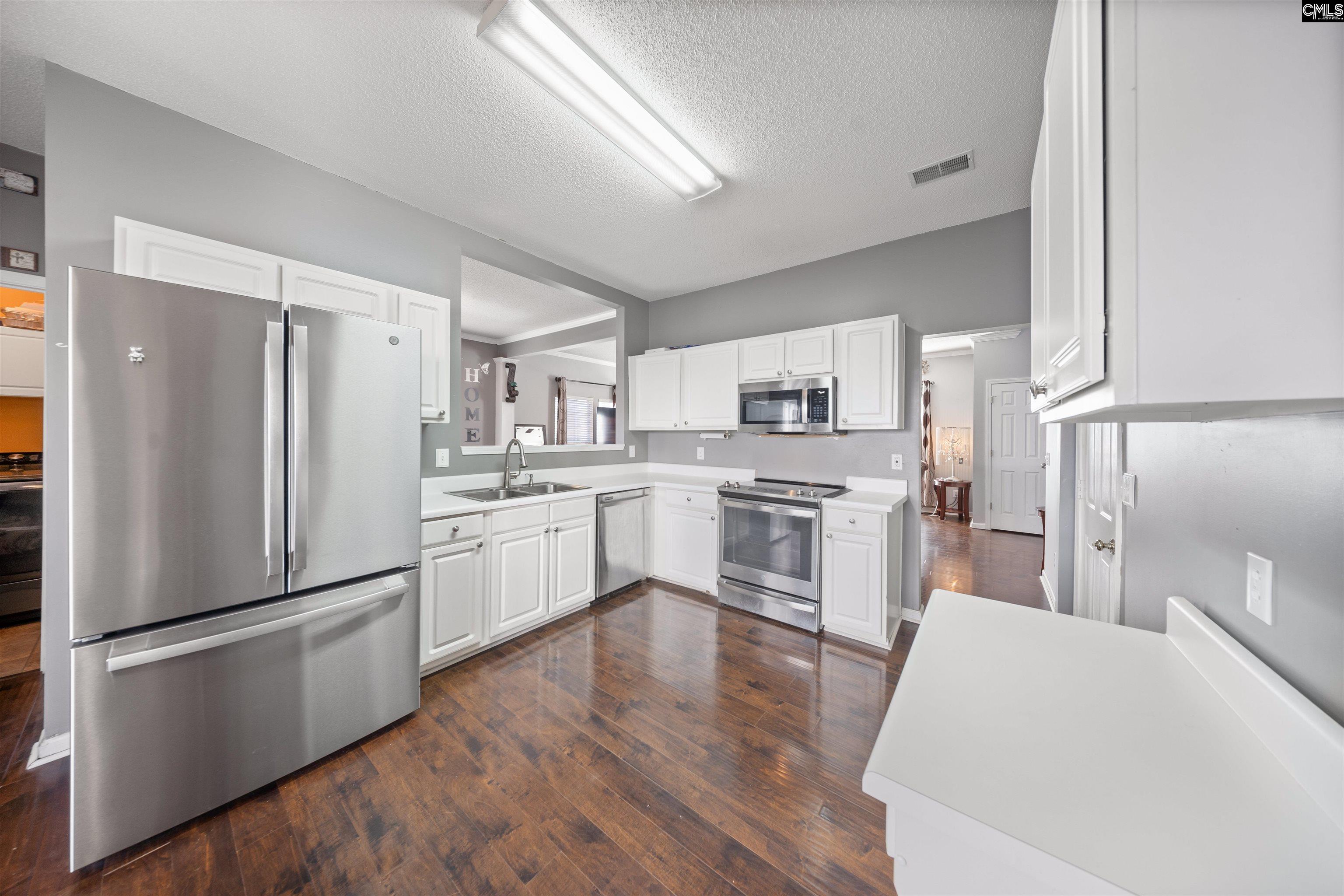 820 Neighbor Lane Lexington, SC 29072 - Photo 9 of 40