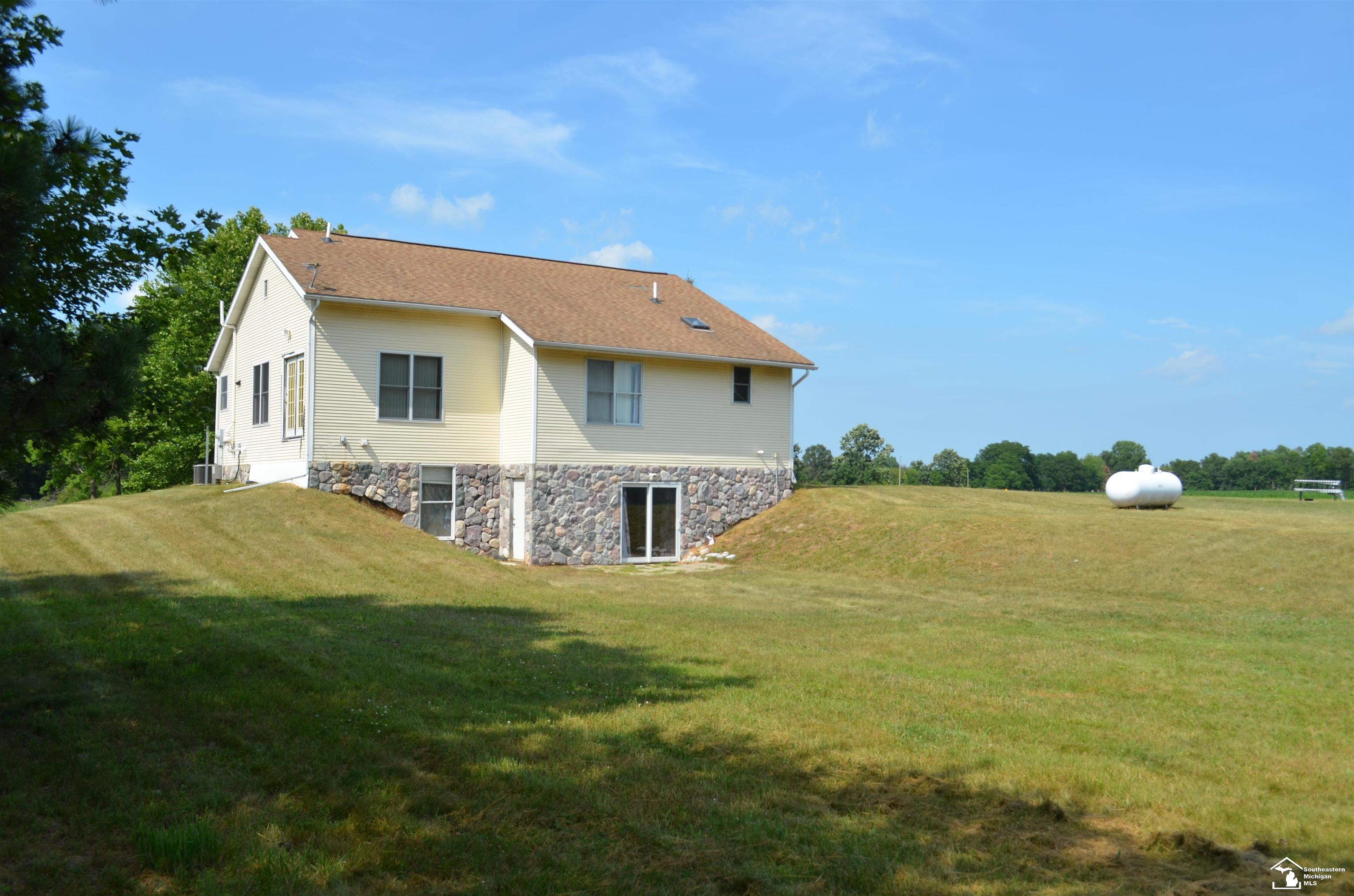 2977 Oakley Road Stockbridge, MI 49285 - Photo 33 of 34