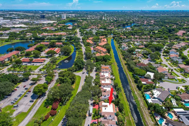 $685,000 | 6200 VÃa Tierra, Boca Raton, FL 33433