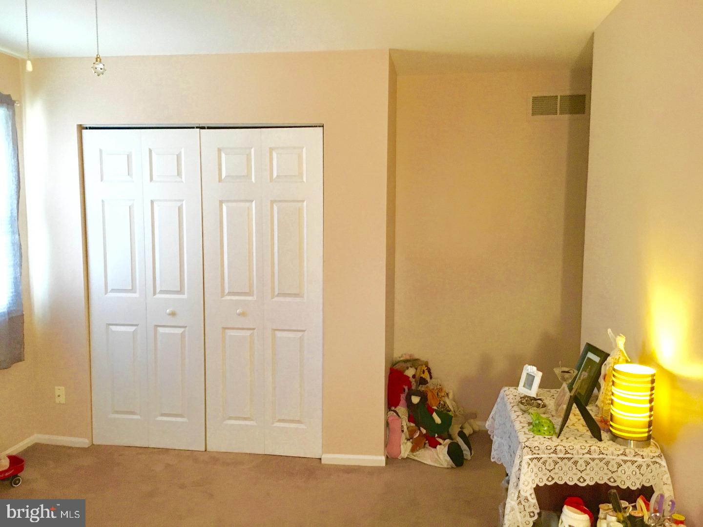 402 Cambridge Road Brookhaven, PA 19015 - Photo 15 of 21 Bedroom 4