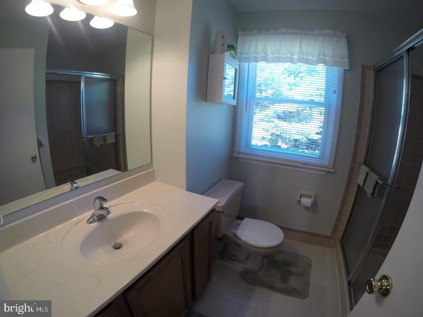 402 Cambridge Road Brookhaven, PA 19015 - Photo 18 of 21 Master Bathroom