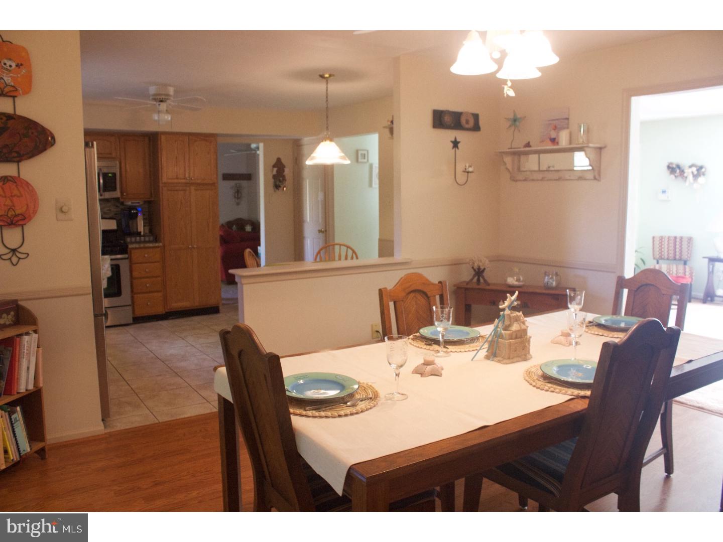 402 Cambridge Road Brookhaven, PA 19015 - Photo 7 of 21 Dining Room