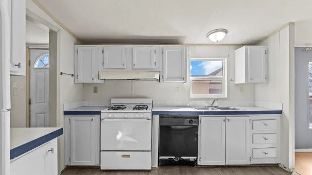 $230,000 | 479 East Niagara Circle, Grand Junction, CO 81501