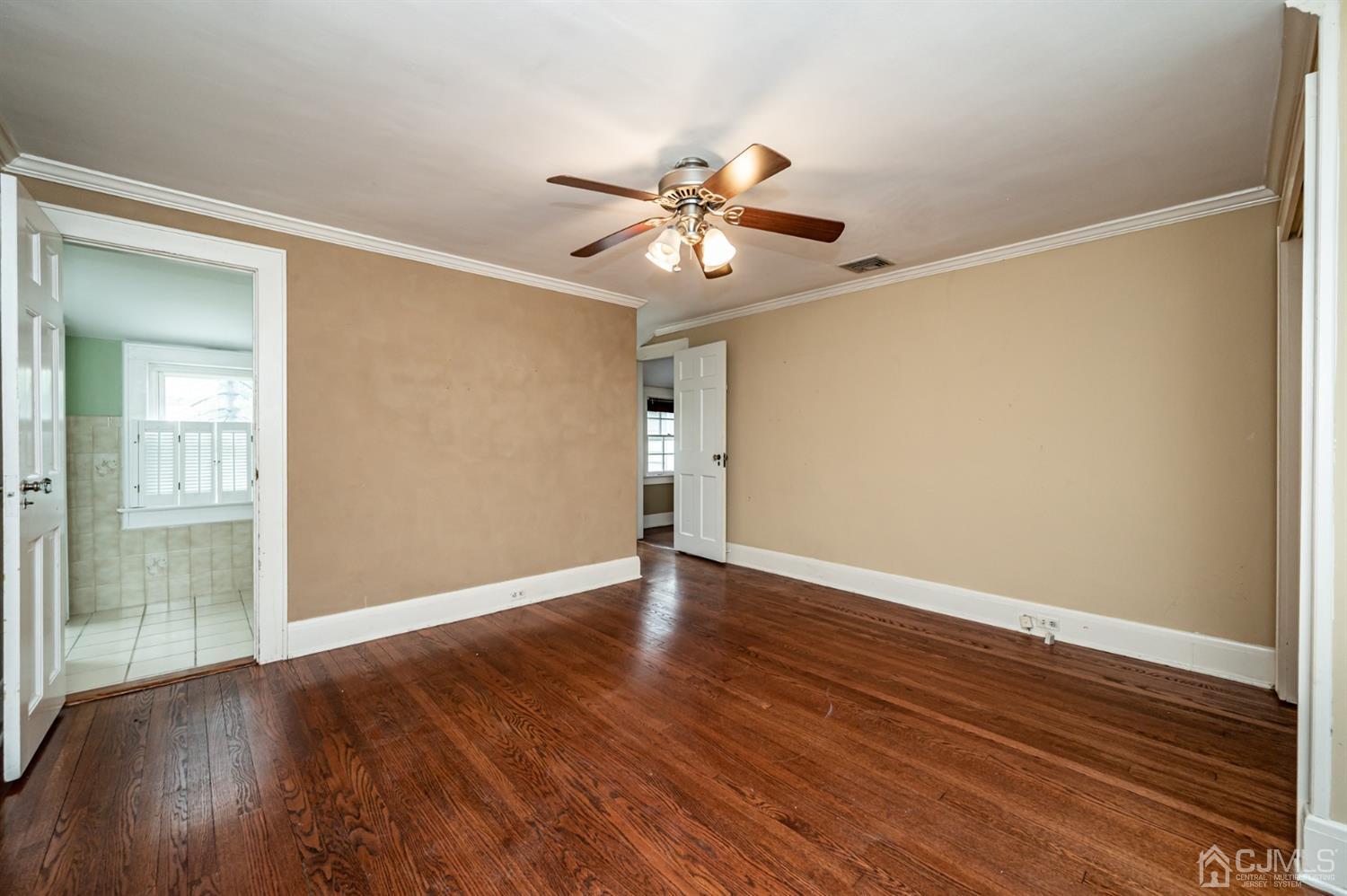 402 Franklin Road North Brunswick, NJ 08902 - Photo 20 of 40 Gallery Image 20