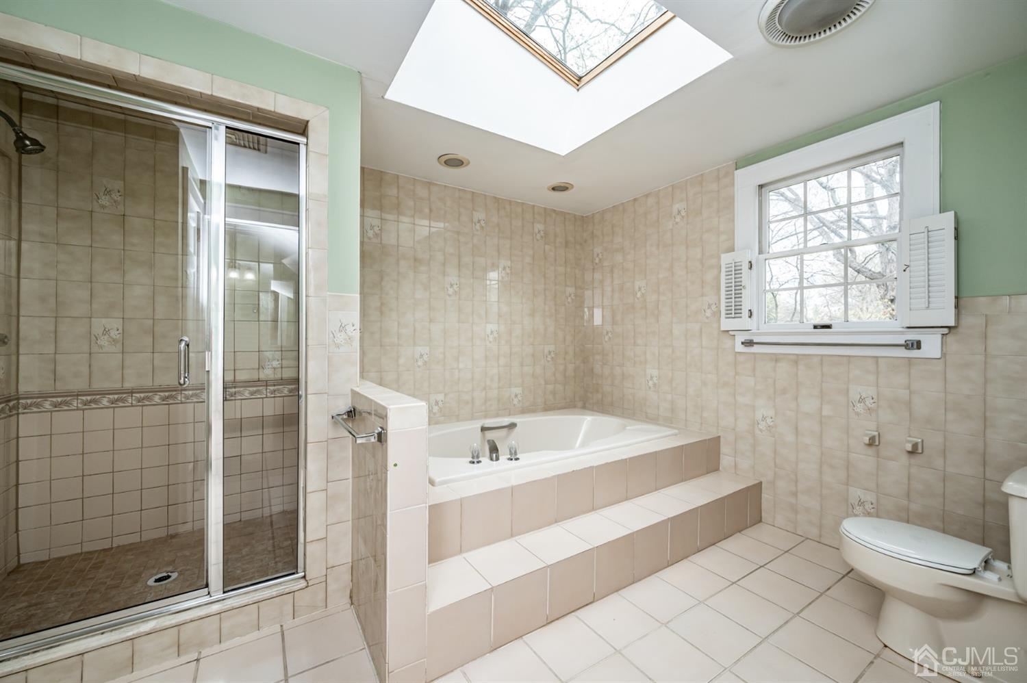 402 Franklin Road North Brunswick, NJ 08902 - Photo 23 of 40 Gallery Image 23