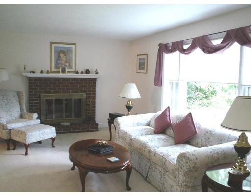 72 Sargent Road Winchester, MA 01890 - Photo 3 of 9 Gallery Image 3