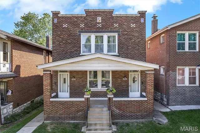 $1,475 | 4932 Loughborough Avenue, Unit 1F, St. Louis, MO 63109