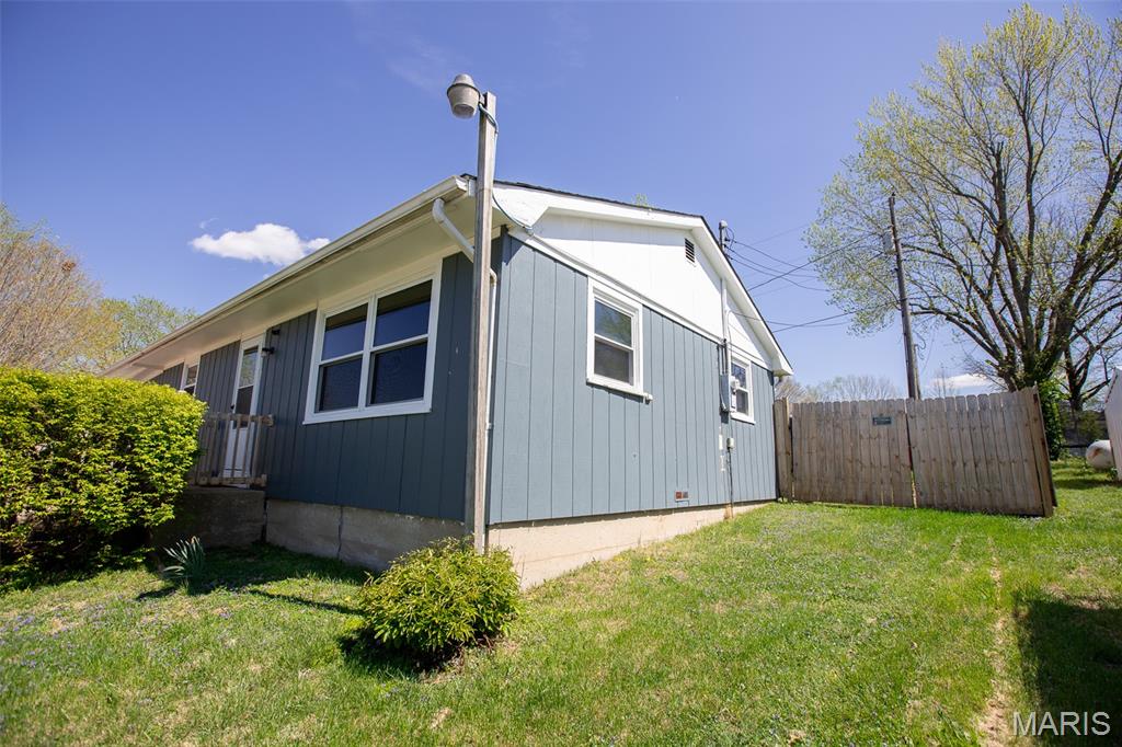 404 Colby Street Bourbon, MO 65441 - Photo 20 of 29