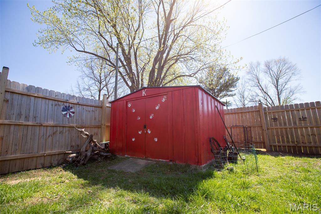 404 Colby Street Bourbon, MO 65441 - Photo 22 of 29