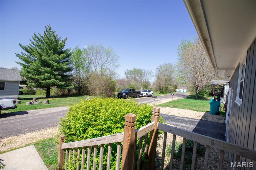 404 Colby Street Bourbon, MO 65441 - Photo 5 of 29